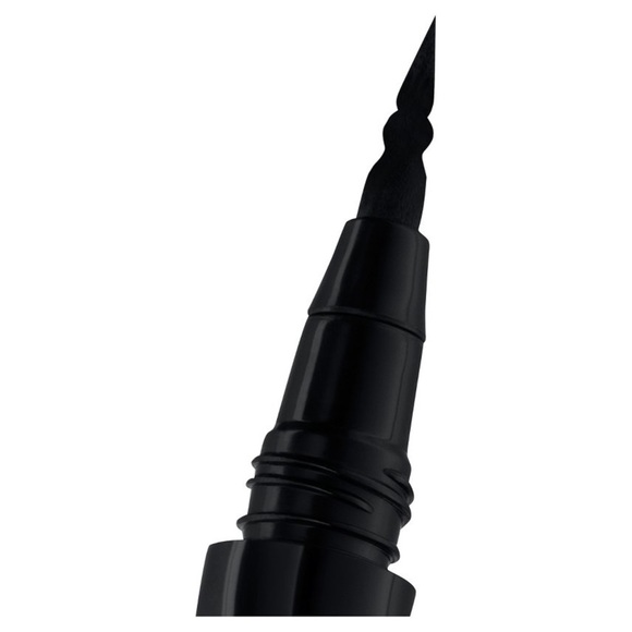 Maybelline Curvitude liner - Picture 4 of 5